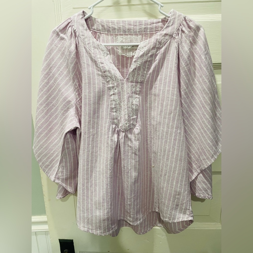 Anthropologie Lavender Striped Blouse, embroidered detail, Size Large